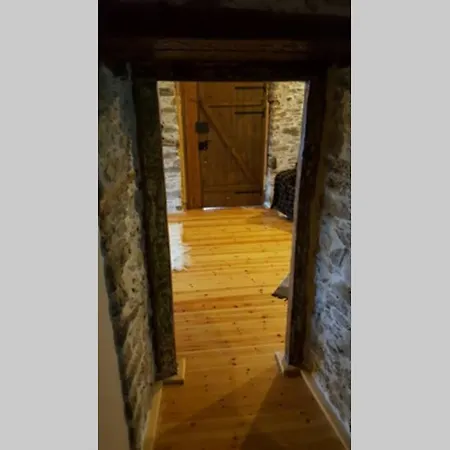 Nyaraló Traditional Stone House In Kissos Pelion *