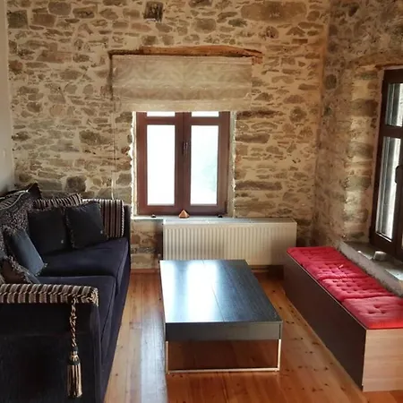 Traditional Stone House In Kissos Pelion * 基索斯