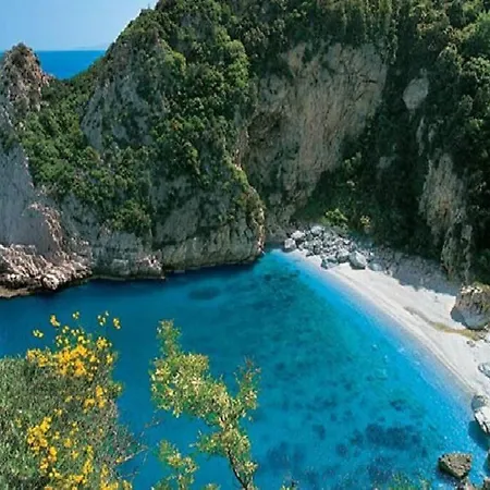 Traditional Stone House In Kissos Pelion *