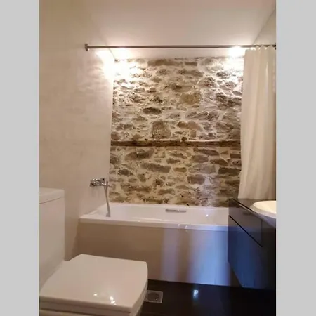 Semesterbostad Traditional Stone House In Kissos Pelion