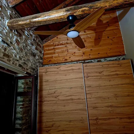 Traditional Stone House In Kissos Pelion * 基索斯
