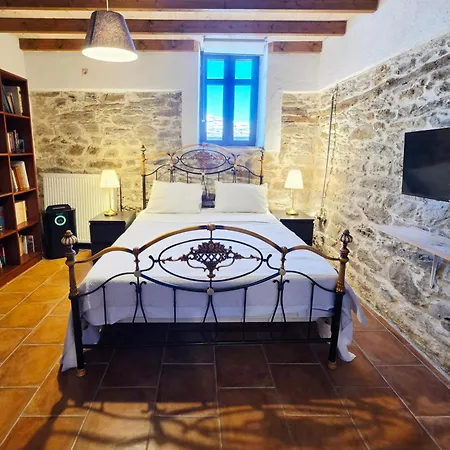 Traditional Stone House In Kissos Pelion * 基索斯
