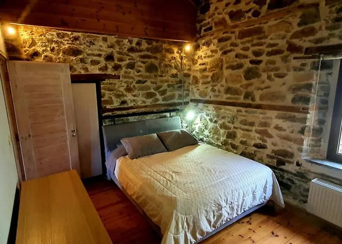 Traditional Stone House In Kissos Pelion Nyaraló