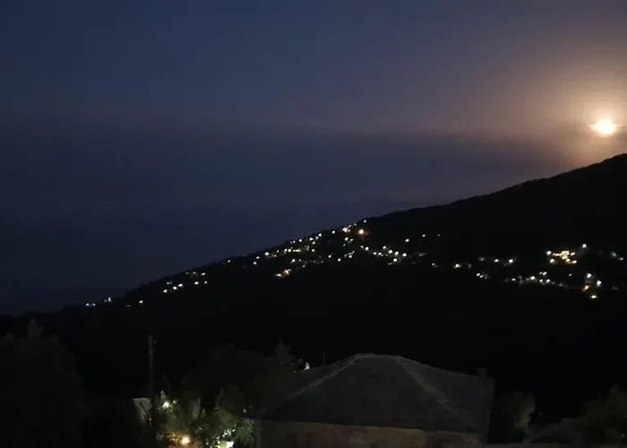Traditional Stone House In Kissos Pelion *