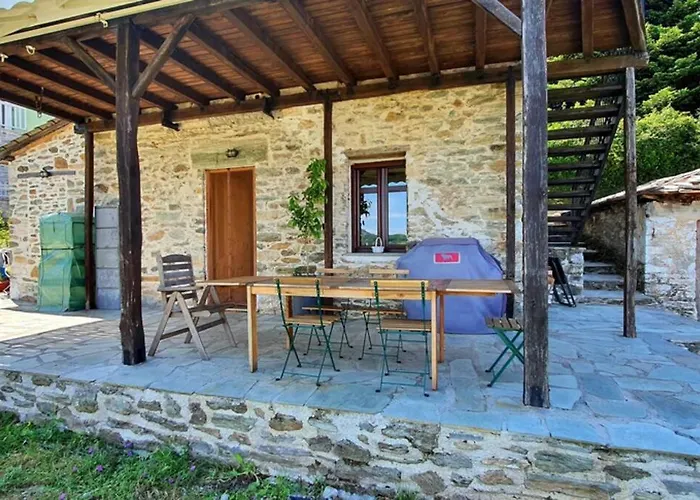 Nyaraló Traditional Stone House In Kissos Pelion Kiszósz