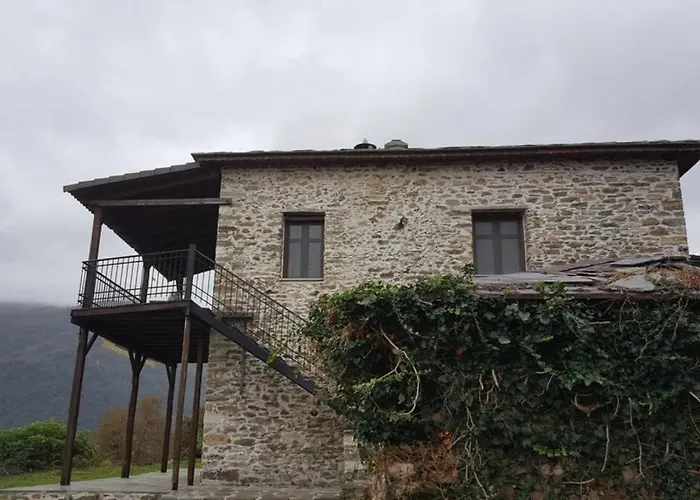 Nyaraló Traditional Stone House In Kissos Pelion Kiszósz